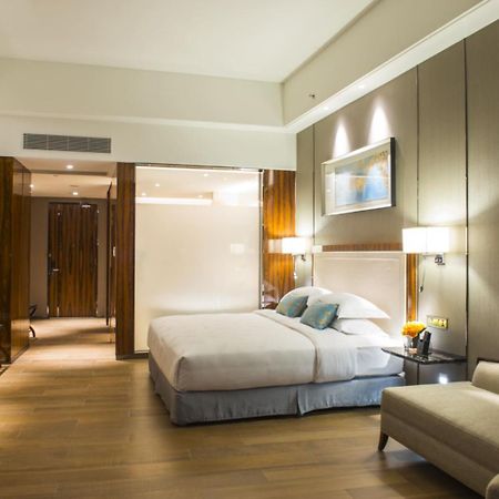 Forest City Marina Hotel Gelang Patah Exterior foto